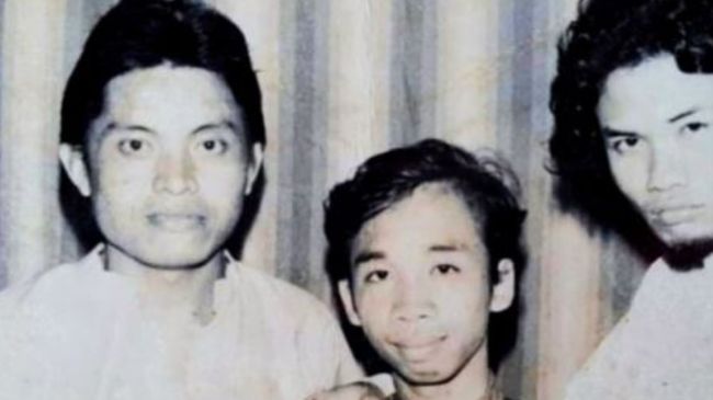 Pelawak senior Ogud Tomtam meninggal dunia. Ogud meninggal dunia pada Minggu (19/2) pukul 09.45 WIB.