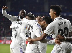 Bagaimana Cara Real Madrid Kejar Barcelona?