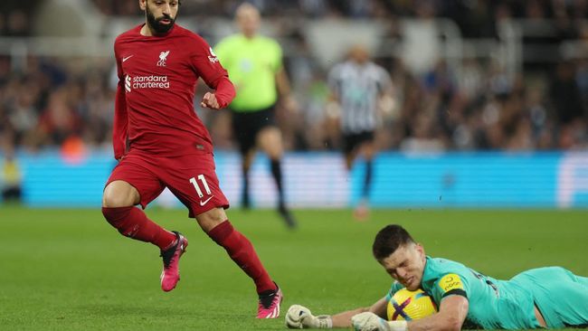 Viral Blunder Konyol Kiper Newcastle Nick Pope Saat Lawan Liverpool