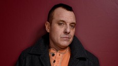 hari apa business proposal tayang Bintang 'Saving Private Ryan' Tom Sizemore Meninggal Dunia