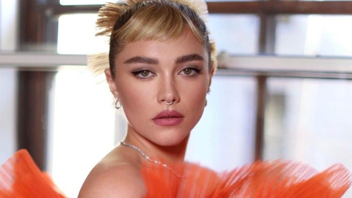 img-title 5 Riasan Terbaik di BAFTA 2023, dari Jodie Turner Pakai Crystal Freckle hingga Makeup Natural Glam Kate Middleton