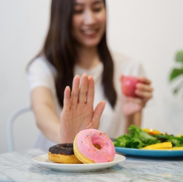 Berat Badan Susah Turun di Usia 40-50an Hanya Mitos, tapi...