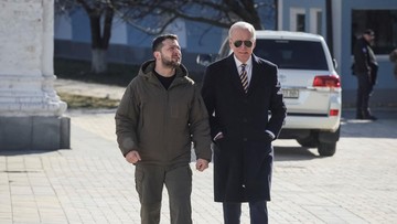 Presiden AS, Joe Biden menyatakan akan mendukung Ukraina agar punya posisi yang lebih bagus dalam bernegosiasi dengan Rusia. 