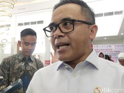 Respons Azwar Anas Namanya Masuk Bursa Cagub DKI PDIP