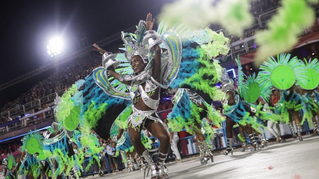 FOTO: Brazil Kembali Merayakan Meriah Pekan Karnaval