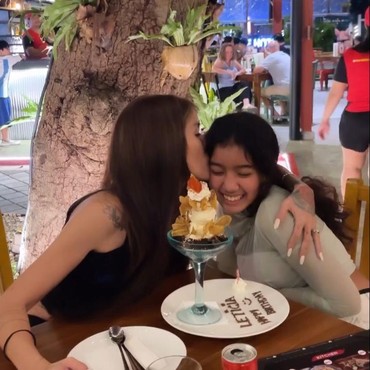 7 Momen Haru Sheila Marcia Rayakan Ultah ke-13 Leticia Sang Putri Sulung