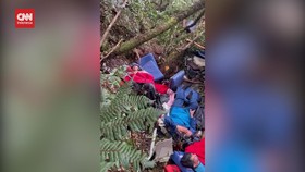 VIDEO: Momen Terkini TKP Helikopter Polda Jambi Mendarat Darurat