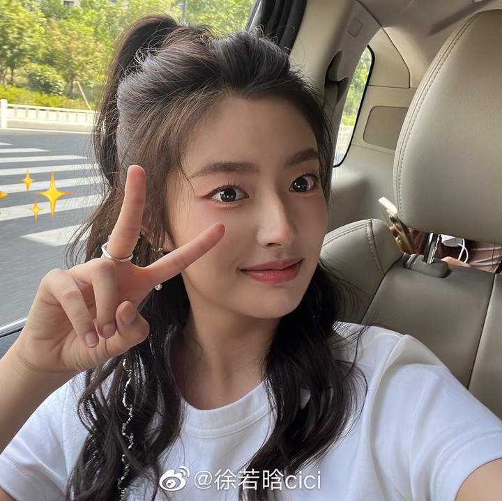 <p>Xu Ruo Han baru mengawali debutnya pada 2020 lalu, lho. Ia berperan di film <em>Vanguard</em> dan drama China <em>Perfect and Casual.</em> (Foto: Weibo Xu Ruohan cici)</p>