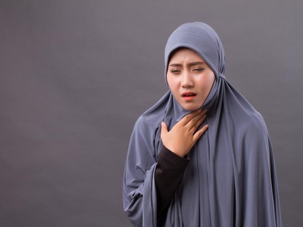 7 Cara Mengatasi Sakit Tenggorokan, Siap-siap Jelang Puasa Nih