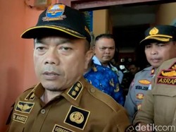Cuaca Buruk, Heli Gubernur Jambi Mendarat Darurat di Lapangan Warga!
