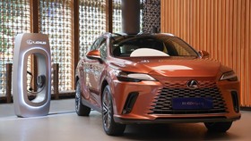Toyota Berencana Bangun Pabrik Mobil Listrik Lexus di China