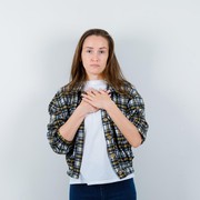 Meski Terkenal Cuek, Nyatanya 5 Zodiak Ini Ingin Selalu Diperhatikan Orang Terdekatnya! Ada Kamu atau Pasangan?