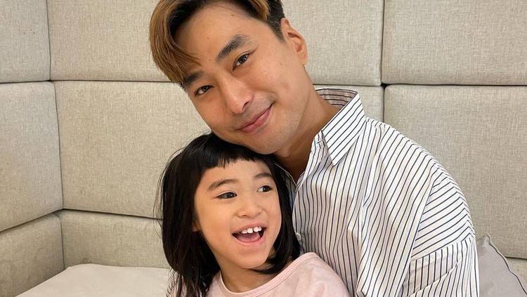 Potret Shan Anak Javier Justin Potret Shan Anak Javier Justin