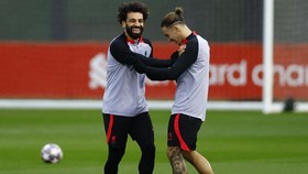 FOTO: Intip Suasana Beda Latihan Liverpool dan Real Madrid