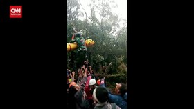 VIDEO: Momen Tim SAR Evakuasi Kapolda Jambi