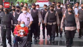 VIDEO: Mahfud MD Sebut Pilot Susi Air Tak Terkait Lukas Enembe dan DOB