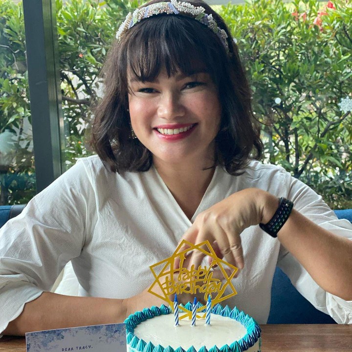 <p>Mantan supermodel Internasional, Tricy Trinita, sudah jarang tampil di layar kaca dan layar lebar. Wanita 42 tahun ini diketahui tengah fokus mendalami agama, Bunda. (Foto: Instagram @tracytrinita)<br /><br /><br /></p>
