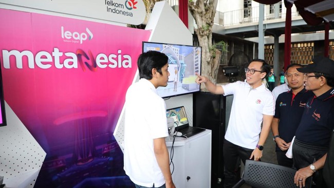 Telkom melalui metaNesia meluncurkan dunia virtual Masjid Istiqlal, Istiqlalverse, sebagai media baru bagi masyarakat di metaverse.