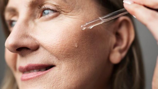 Sering Dianggap Sama, Ketahui Perbedaan Retinol dan Retinoid agar Nggak Salah Pakai