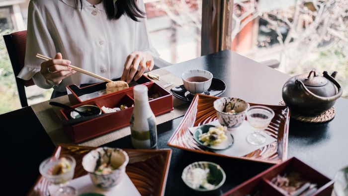 Diet Jepang Bisa Turunkan Berat Badan 6,8 Kg dalam 14 Hari! Ini Metodenya Diet Jepang Bisa Turunkan Berat Badan 6,8 Kg dalam 14 Hari! Ini Metodenya