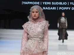 Ribuan Baju Lebaran Model Gamis Hingga Dress Terjual di Hari ke-1 IFW 2023