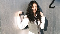 <p>Kabar baik ini tentunya disambut dengan antusias oleh para penggemar. Mereka memang sudah lama menunggu dan berharap Jisso segera tampil secara solo. "OMG its coming," ungkap seorang penggemar di Twitter. (Foto: Instagram @sooyaaa_) <br /><br /><br /></p>