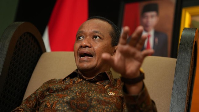 Menteri Investasi/Kepala Badan Koordinasi Penanaman Modal Bahlil Lahadalia mengatakan mekanisme perdagangan karbon di Indonesia akan diatur oleh OJK.