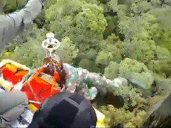Cerita Kopda Ahmad, Prajurit yang Peluk Kapolda Jambi saat Ditarik ke Heli