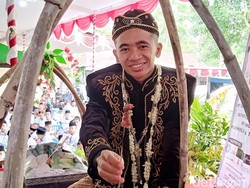 Pernikahan Unik di Purworejo Pakai Mahar Sate, Ternyata Ini Alasannya