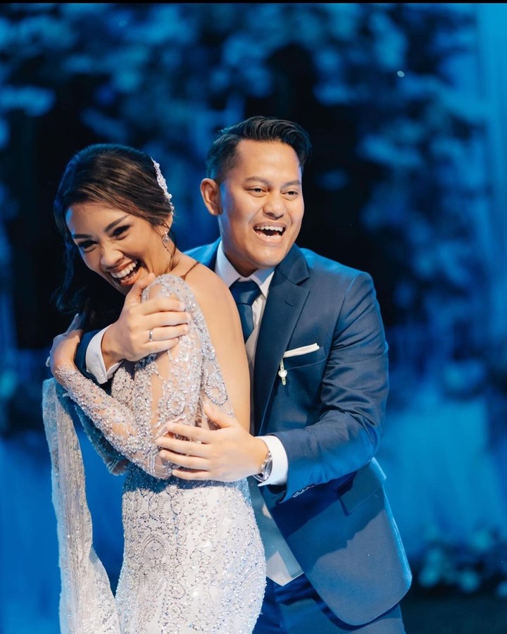 Potret Melanie Putria dan Suami
