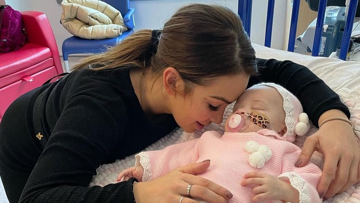 Anak Artis Idap Leukemia