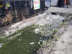 Warga Keluhkan Drainase Jalan Nani Wartabone Gorontalo Tak Kunjung Rampung