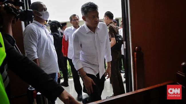 hendra-kurniawan-dan-agus-nur-patria-sidang-vonis-6_169 hendra-kurniawan-dan-agus-nur-patria-sidang-vonis-6_169