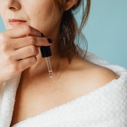 Ampuh Atasi Banyak Masalah, Berikut 6 Jenis Minyak Alami yang Paling Bermanfaat untuk Perawatan Kulit!