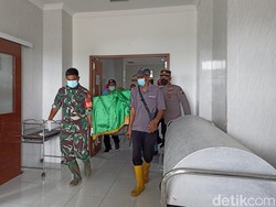 Jenazah Korban Keempat Ledakan Petasan di Blitar Dijemput Keluarga