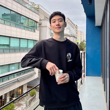 Jalani Operasi Darurat, Lee Je Hoon Batal Hadiri Dua Acara Penting