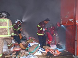 Toko Pakan Ternak di Salam Magelang Terbakar, 1 Orang Ditemukan Tewas