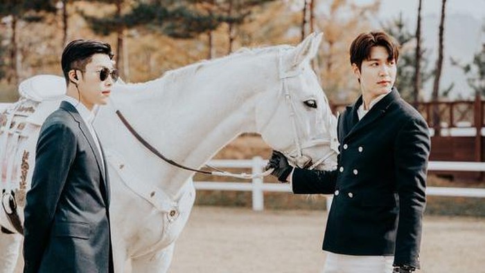 Ada Lee Min Ho dan Woo Do Hwan, Ini 5 Couple Bromance Paling 'Legendaris' di Drakor Populer!