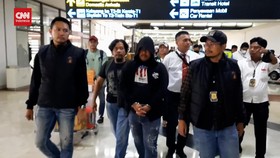 VIDEO: Debt Collector Yang Memaki-Maki Polisi Ditangkap Di Ambon