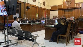 Kekecewaan Keluarga Korban atas Tuntutan 3 Tahun Terdakwa Kanjuruhan