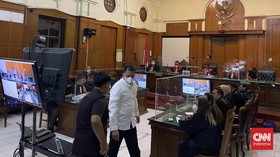 Tiga Polisi Terdakwa Kanjuruhan Jalani Sidang Vonis Hari Ini