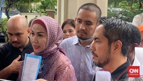 Venna Melinda Tagih Utang Ferry Irawan, Uang Bensin hingga Rokok