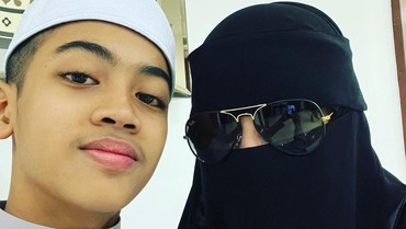 Umi Pipik Ungkap Biaya Sekolah Bilal Athaya Si Bungsu di Yaman