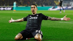 Hattrick Angel Di Maria di Liga Europa: Gol Super dan Gol Garis Gawang