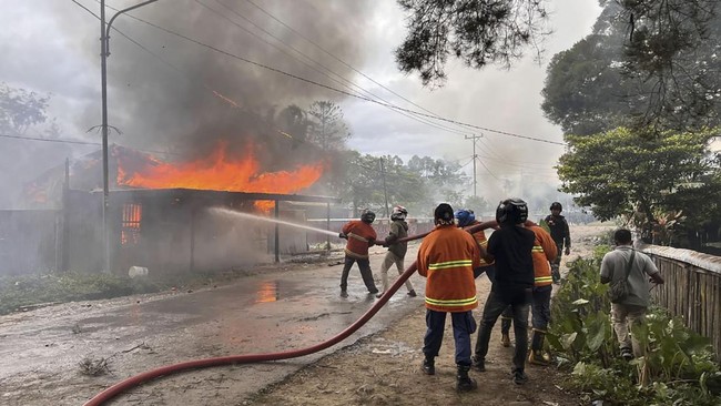 Media asing turut mewartakan kerusuhan yang terjadi di Wamena, Kabupaten Jayawijaya, Papua, pada Kamis (23/2).