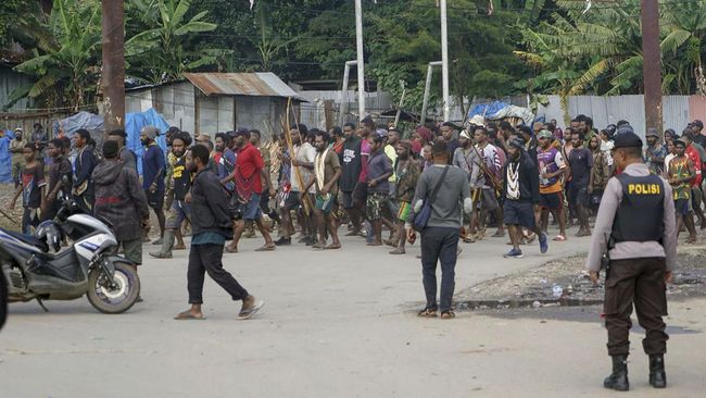 Police Detain 13 People Following the Riot in Wamena Papua