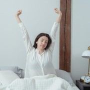 7 Cara Efektif untuk Membantu Kamu Bangun Pagi Tanpa Rasa Malas, Langsung Terapkan Mulai Malam InI!