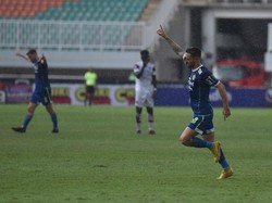 Persib Sepekan: Maung Bandung Menjaga Asa Juara