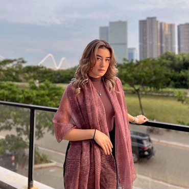 Pacaran dengan Teman TK, Natasha Ryder Mantap Menikah?