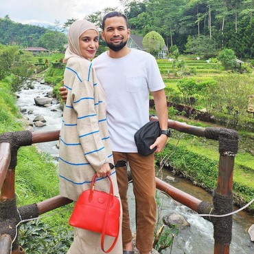 Nggak Mahal, Ini Resep Awet Muda Shireen Sungkar